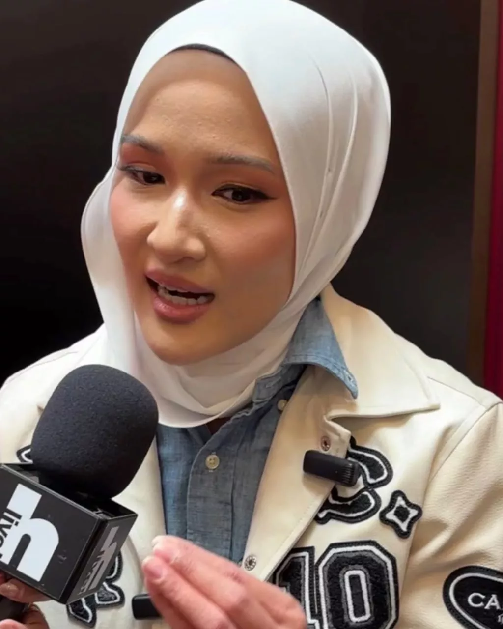 Hanis Zalikha Cerita Rahsia Sukses Bina Empayar Bermula Sekadar Cuba-Cuba Dari Tudung Hingga Ke Pelbagai Segmen, Kini 10 Tahun Bertahan!