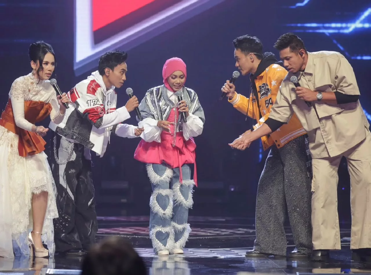 Adam Nazmie Cemerlang ‘Da Bomb’ 79.50%, Peserta ‘Bottom Three’ Tarik Nafas Lega Tiada Penyingkiran Minggu Kelima Big Stage Rocketfuel