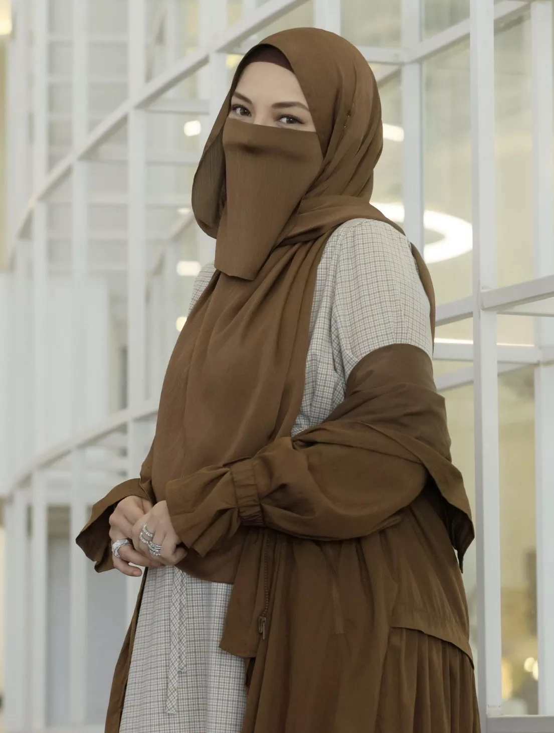 ‘Team’ Neelofa Sasar Jualan 4 Juta Unit Susu Pisang, Kembali Gegar Pasaran & Buka Peluang Buat Usahawan