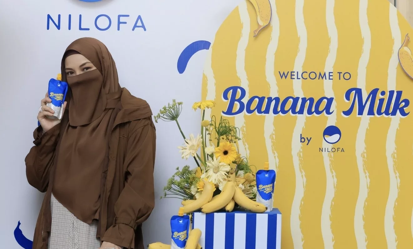 ‘Team’ Neelofa Sasar Jualan 4 Juta Unit Susu Pisang, Kembali Gegar Pasaran & Buka Peluang Buat Usahawan