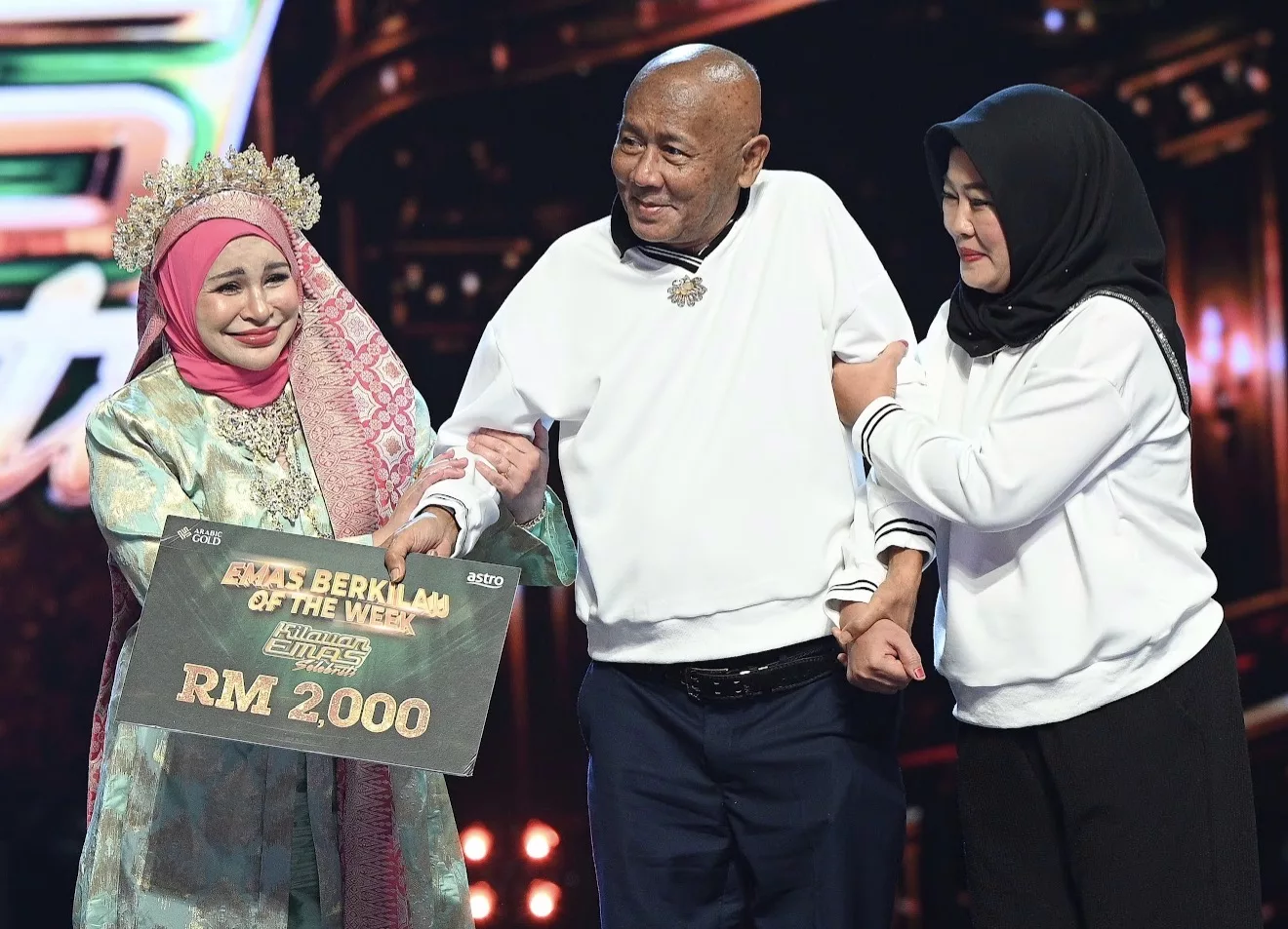 Tamimi Siregar ‘Menyala’ Raih Markah 78.29% & Mubarak Majid Paling Corot 51.15%… Saingan Pembukaan KES Berakhir Tanpa Penyingkiran 15 Tamimi Siregar ‘Menyala’ Raih Markah 78.29% & Mubarak Majid Paling Corot 51.15%… Saingan Pembukaan KES Berakhir Tanpa Penyingkiran