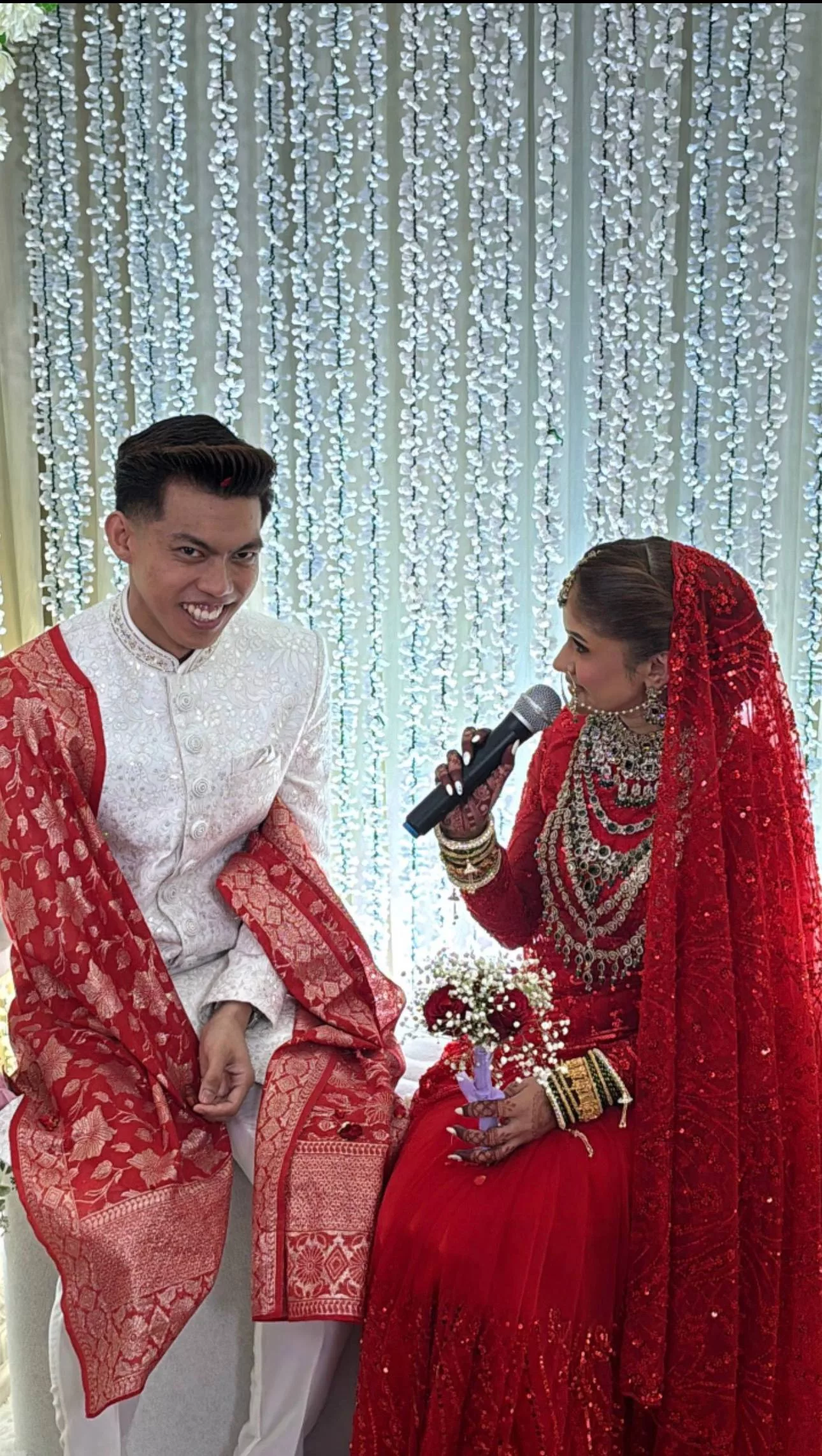 “Dia Jadi Tangan Kanan Saya,” - Zubir Khan Syukur Sah Bergelar Suami, Sedia Bimbing Isteri Sebagai Saudara Baharu 12 “Dia Jadi Tangan Kanan Saya,” - Zubir Khan Syukur Sah Bergelar Suami, Sedia Bimbing Isteri Sebagai Saudara Baharu