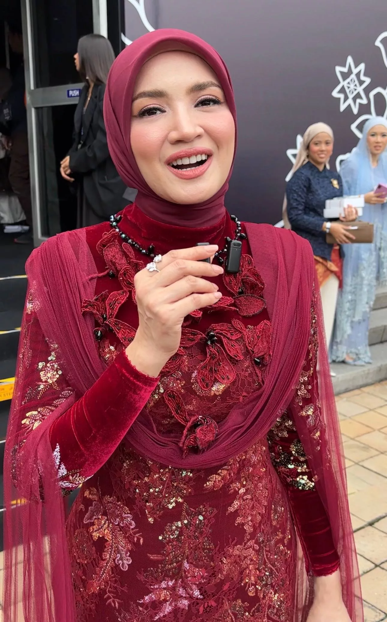 “Allah Tahu Niat Saya,” – Demi Fatima, Fazura Kekal Bina Hubungan Baik Dengan Fattah Amin 7 “Allah Tahu Niat Saya,” – Demi Fatima, Fazura Kekal Bina Hubungan Baik Dengan Fattah Amin