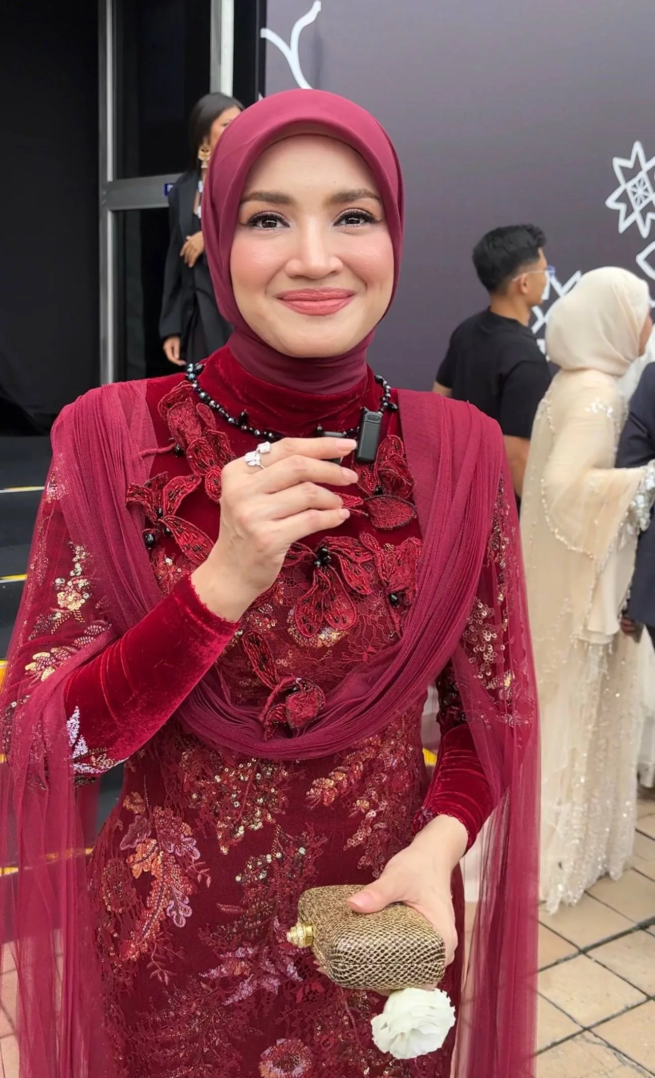 “Allah Tahu Niat Saya,” – Demi Fatima, Fazura Kekal Bina Hubungan Baik Dengan Fattah Amin 6 “Allah Tahu Niat Saya,” – Demi Fatima, Fazura Kekal Bina Hubungan Baik Dengan Fattah Amin