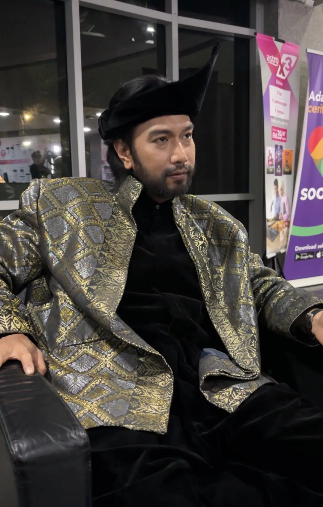 “Bila Masuk Usia 40-an, Perspektif Tentang Cinta, Hidup Itu Berbeza,” - Aqasha Kembali ‘Jadi’ Hang Tuah Selepas 20 Tahun, Sibuk Jalani Persiapan 6 “Bila Masuk Usia 40-an, Perspektif Tentang Cinta, Hidup Itu Berbeza,” - Aqasha Kembali ‘Jadi’ Hang Tuah Selepas 20 Tahun, Sibuk Jalani Persiapan
