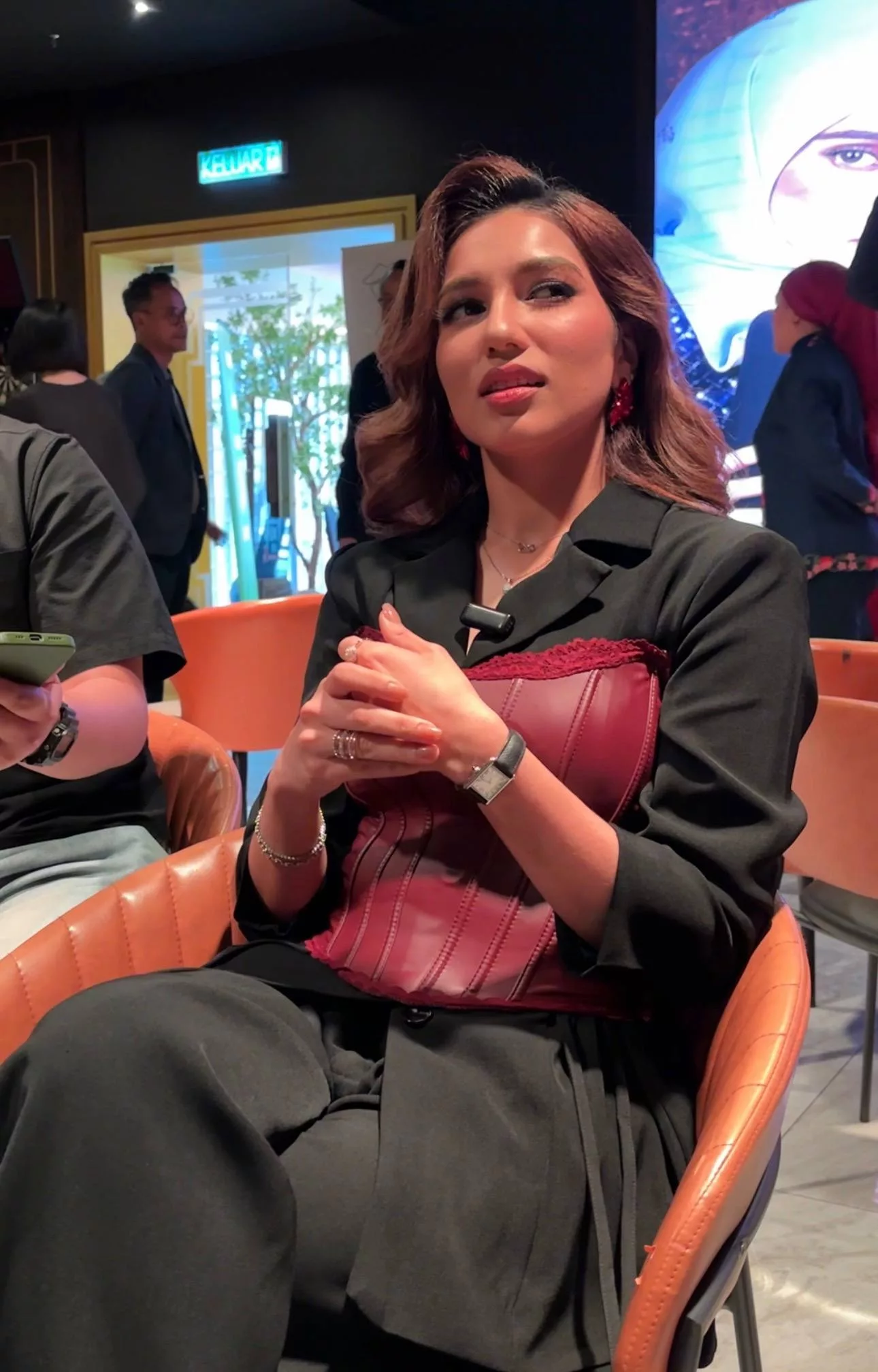 “Dia Orang Industri, Faham Kerja Kita…,” – Elisya Sandha Dah Minta Izin Suami Sebelum Jayakan Babak Mesra Bersama Aliff Aziz