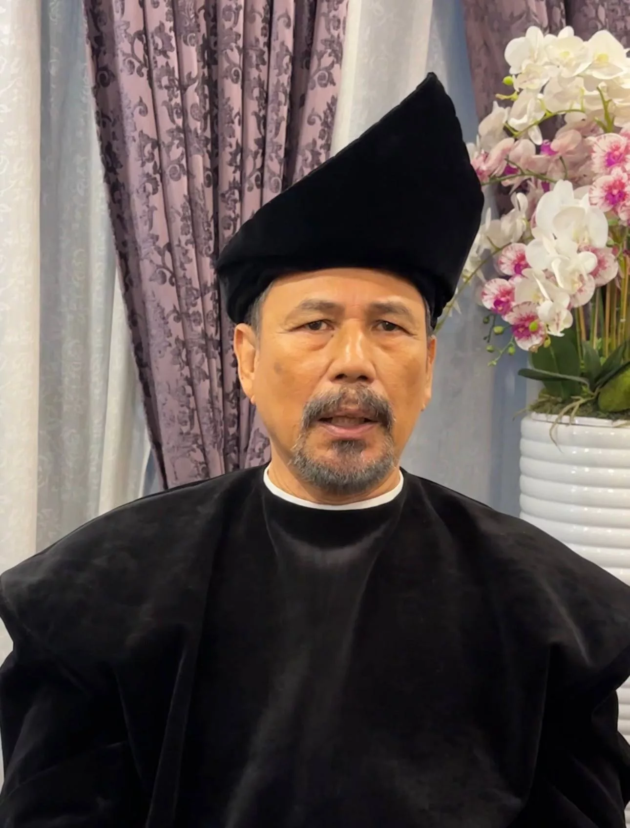 “Dari Segi Persembahan, Saya Suka Yang Seadanya,” - Tak Salah Belanja Besar, M. Nasir Ulas Tentang AJL40 9 “Dari Segi Persembahan, Saya Suka Yang Seadanya,” - Tak Salah Belanja Besar, M. Nasir Ulas Tentang AJL40