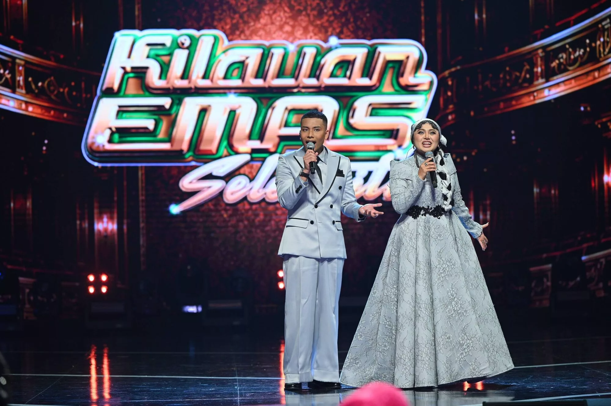 Keanu Azman Mohon Netizen Jangan Terlalu Keras Kritik Raja Azura - “Kami Cuba Berikan Yang Terbaik…”
