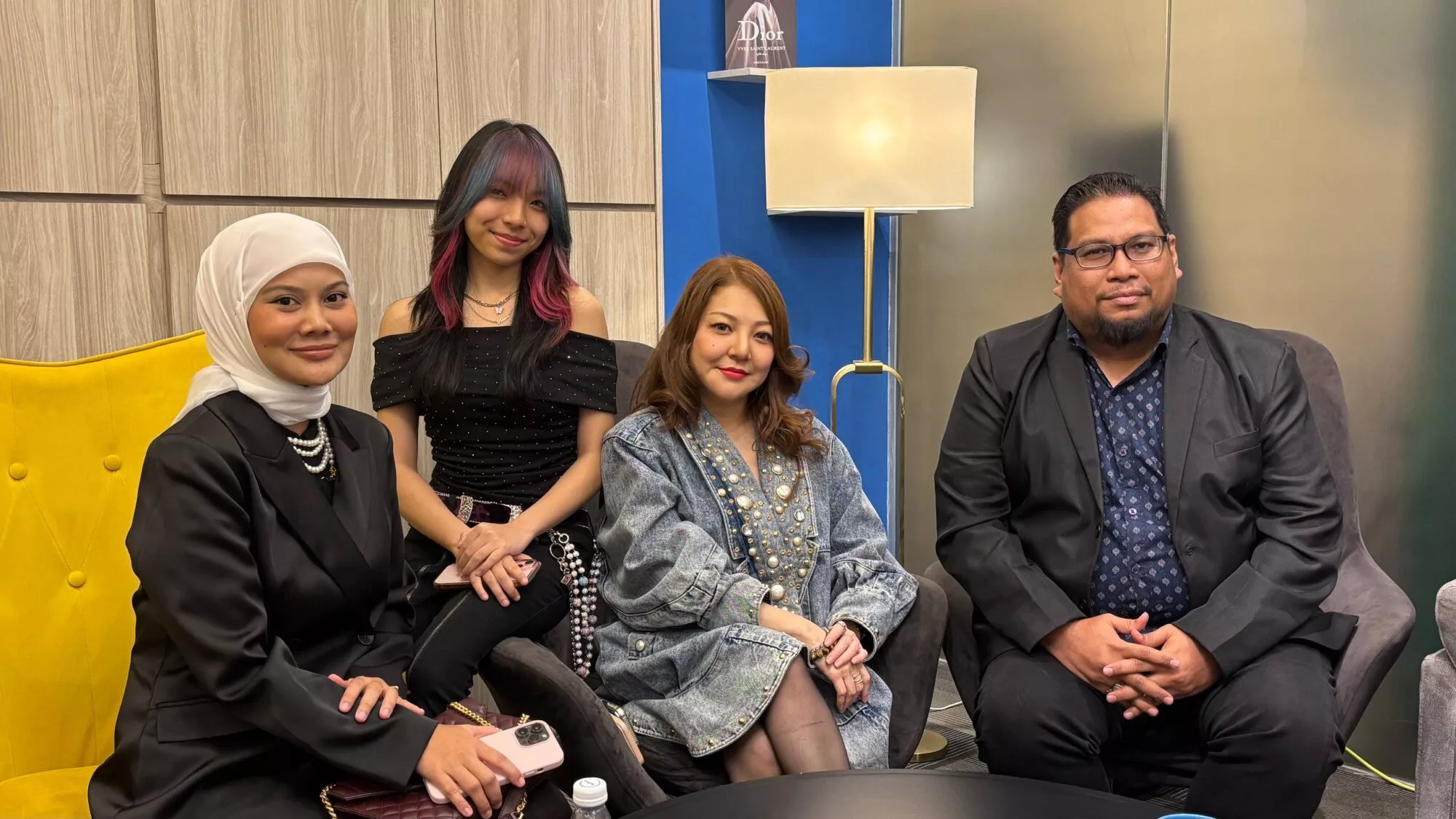 “Tak Sangka Viral Sampai Thailand…” - Isu Pergaduhan Suami, Isteri & Madu Di Bukit Bintang Hanya Gimik, Mayumi Kasuga Perjelas Situasi Sebenar 8 “Tak Sangka Viral Sampai Thailand…” - Isu Pergaduhan Suami, Isteri & Madu Di Bukit Bintang Hanya Gimik, Mayumi Kasuga Perjelas Situasi Sebenar