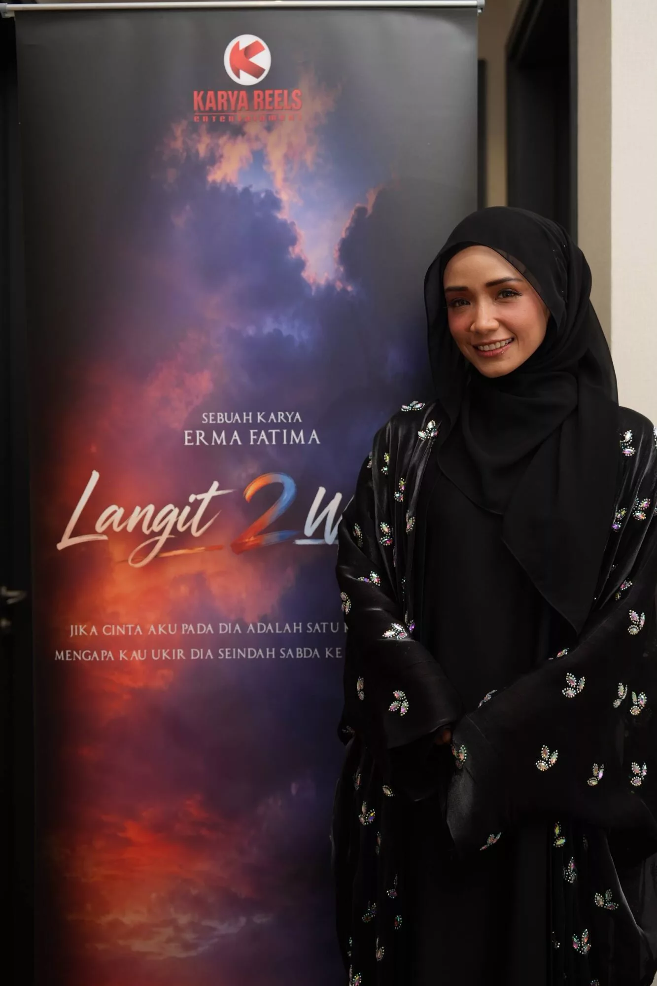 “Pada Mulanya, Saya Tak Tahu Tentang Hero Filem Ini, Hanya Tahu Umie Aida Bakal Jadi Ibu, Eman Manan Pula Jadi Bapa Saya,” - Ummi Nazeera 6 “Pada Mulanya, Saya Tak Tahu Tentang Hero Filem Ini, Hanya Tahu Umie Aida Bakal Jadi Ibu, Eman Manan Pula Jadi Bapa Saya,” - Ummi Nazeera
