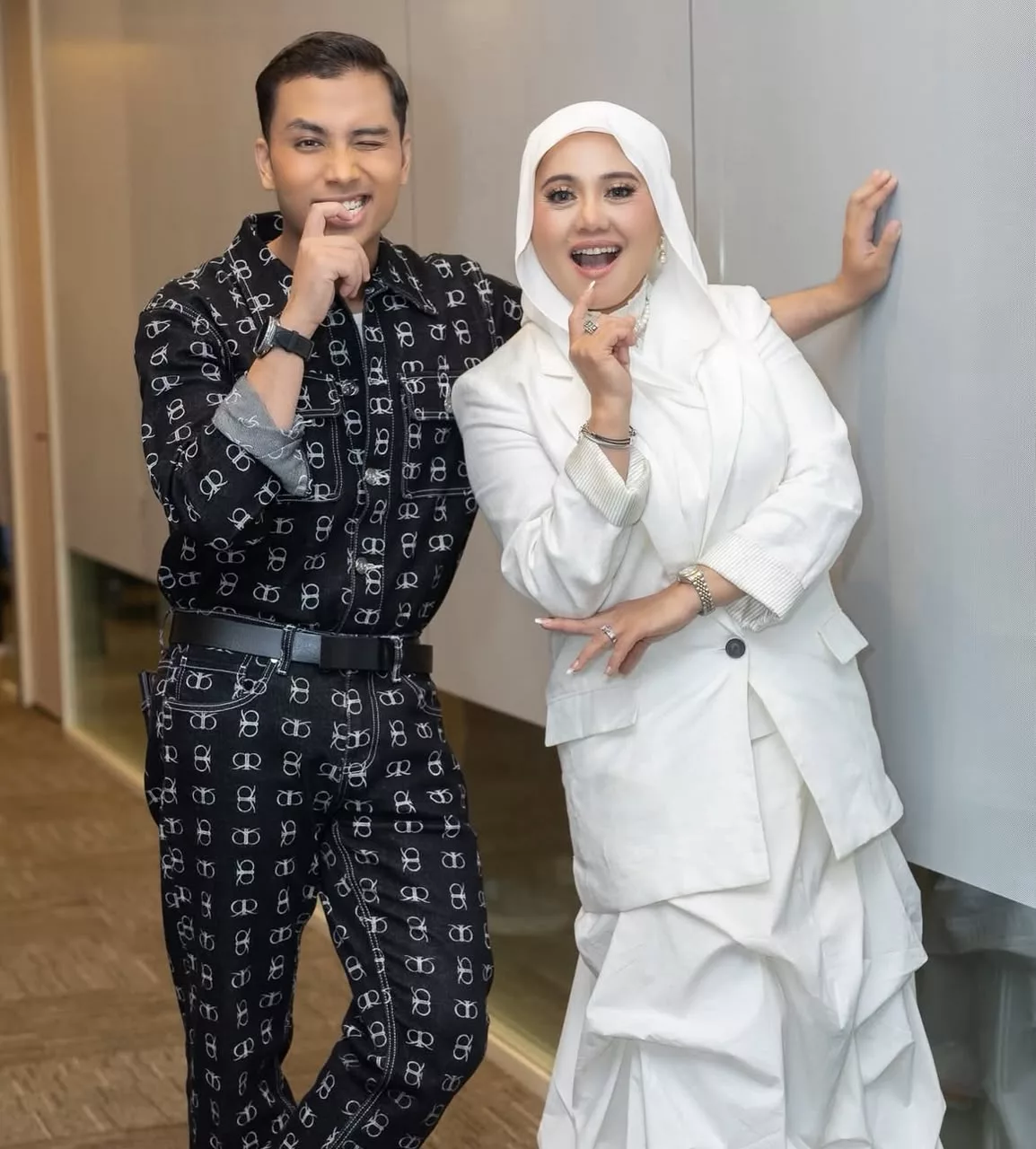 “Saya Kata Kalau Nak Berguru, Datang Jumpa,” - Raja Azura Bakal Satu ‘Frame’ Dengan Keanu Azman, Siap Buat ‘Research’ & Puji Keperibadian