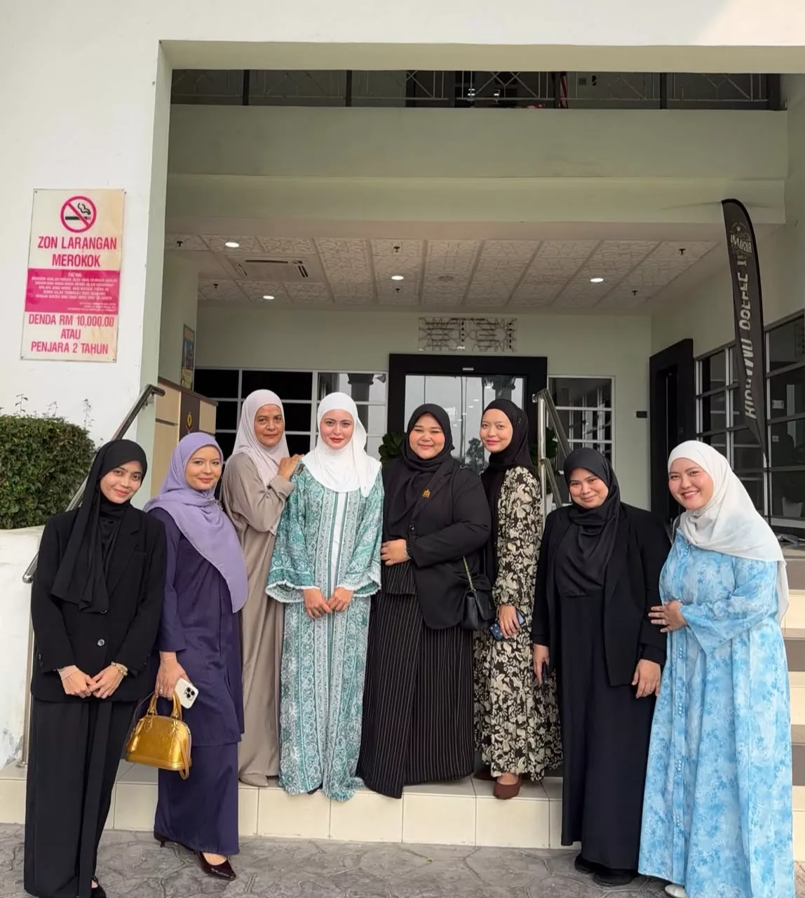“Allah Sedang Tulis Cerita Yang Lebih Indah…” – Syida Melvin 13 “Allah Sedang Tulis Cerita Yang Lebih Indah…” – Syida Melvin
