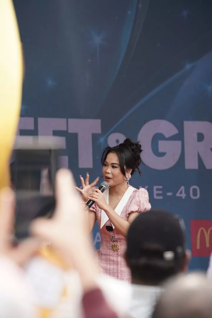 Wani Kayrie Guna Mikrofon Pertama Dibeli Sejak 2019 Ke AJL40 - “Perkara Ini Mungkin Kecil, Namun Bagi Saya Sesuatu Yang Sangat Besar…”