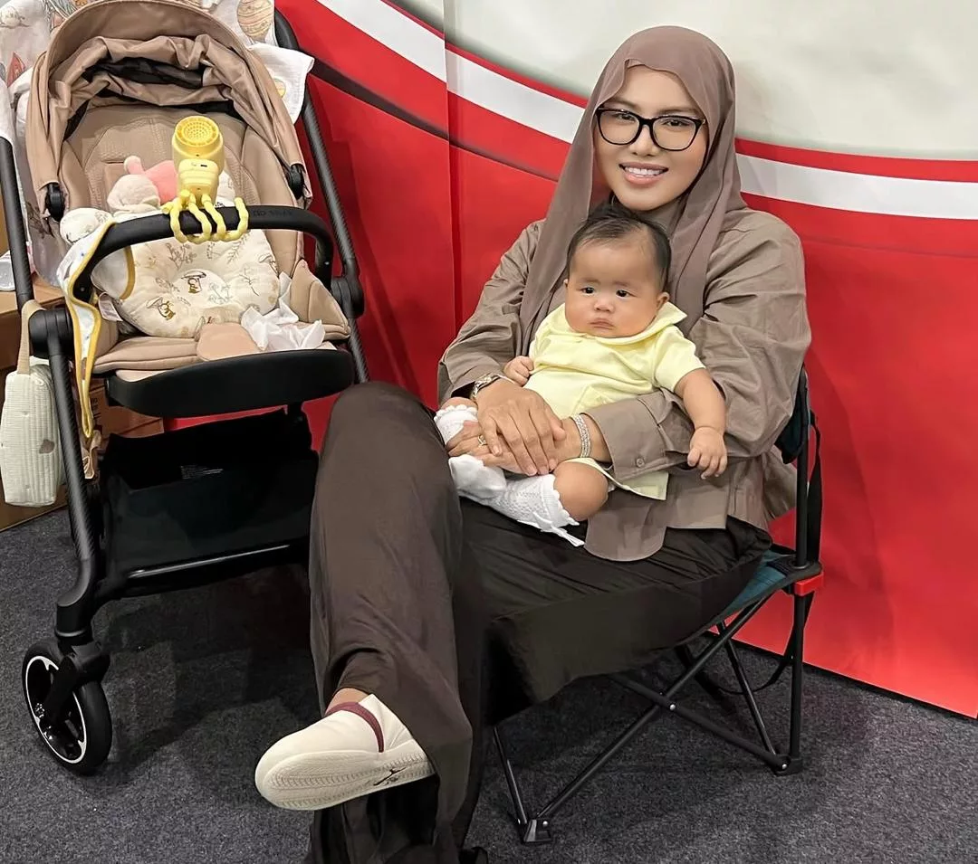 Watie Hanifiah Masih Bergelut Dengan Emosi, Walau Anak Hampir 5 Bulan - “Kalau Inilah Harga Yang Harus Mummy Bayar…”