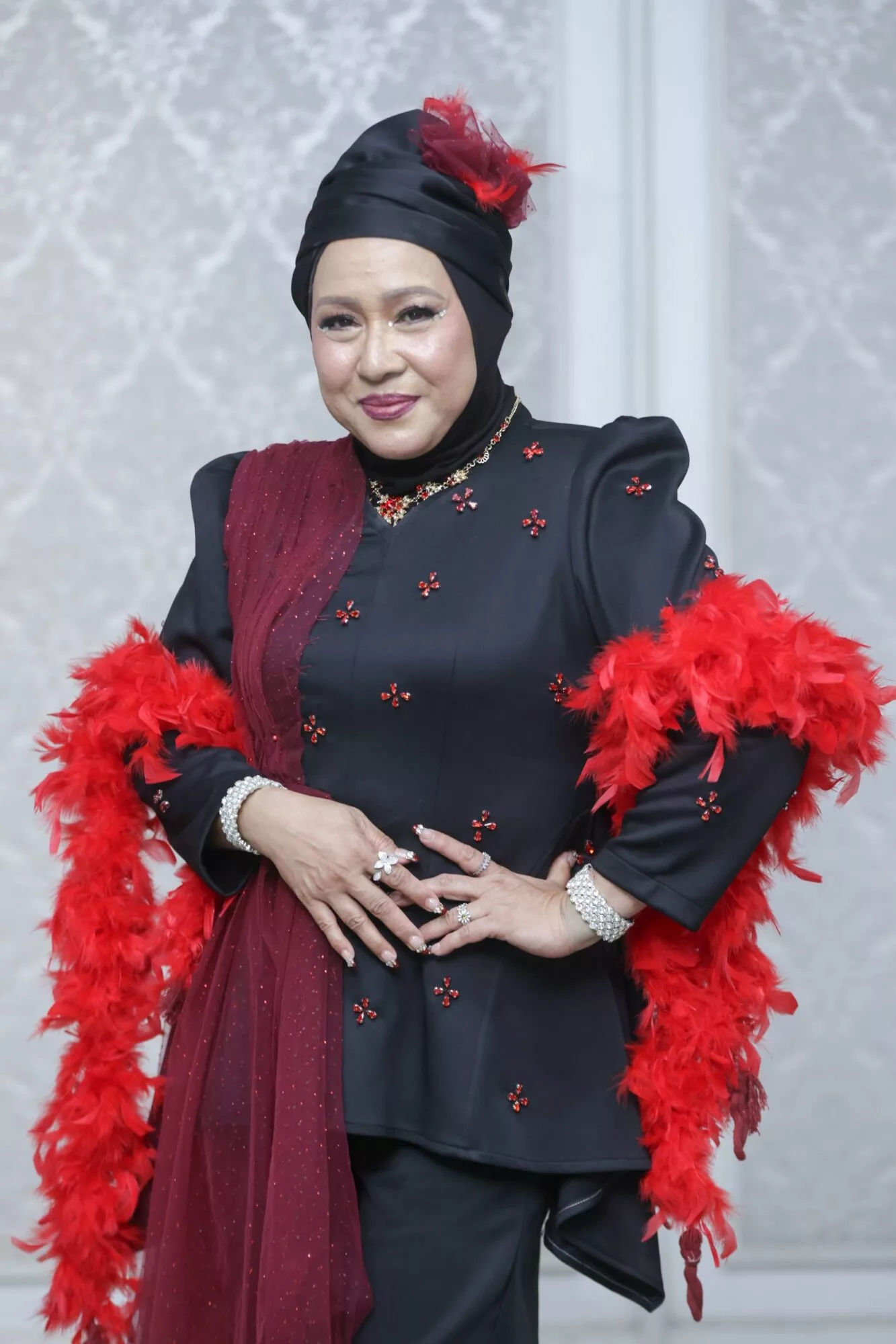 KES: Khaty Azian Tak Salahkan Pemuzik, Mungkin Sedikit Terleka & Hilang Fokus - “Namun, Saya Bangga Dengan Diri Sendiri Kerana…”