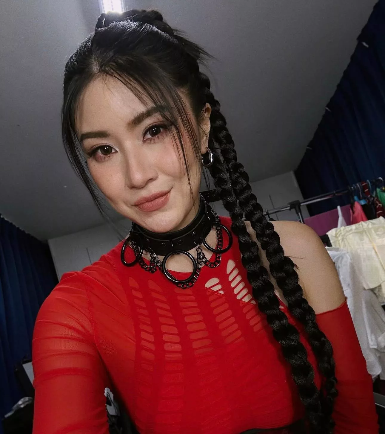 Suara & Nyanyian Dipersoal, Elizabeth Tan Tenang Beri Respon - “Saya Rasa Tone Suara Mungkin Unik Sikit, Cuma Saya Memang Tak Pandai Nyanyi Sangatlah.”