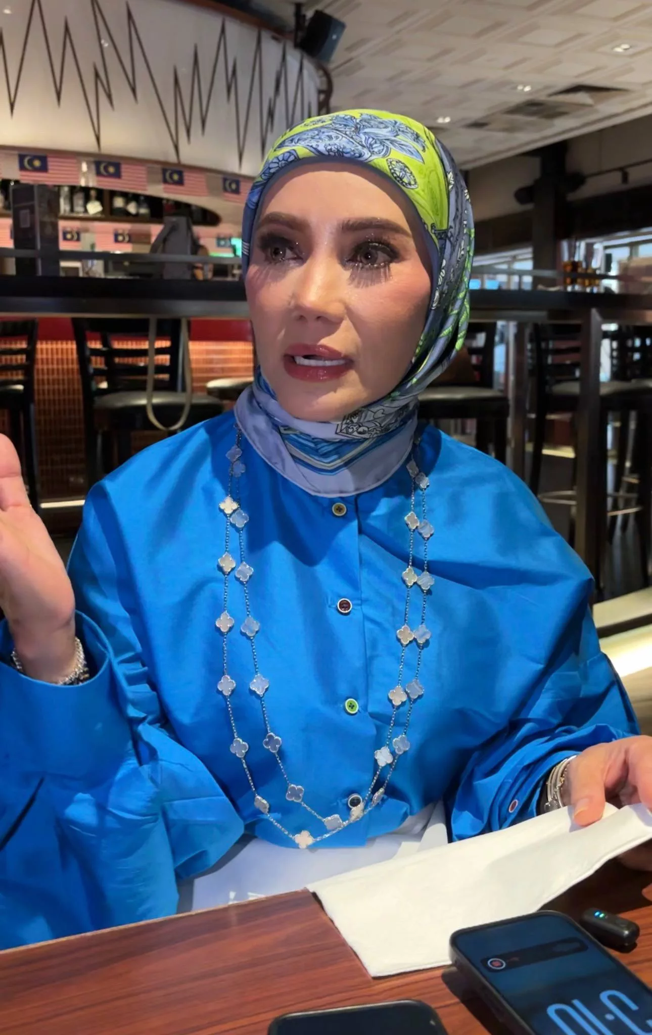 Selepas 10 Tahun Memujuk, A. Aida Syukur Azeva Akhirnya Terbuka Hati Terjun Bidang Seni - “Saya Boleh Tutup Mata Dengan Tenang.”