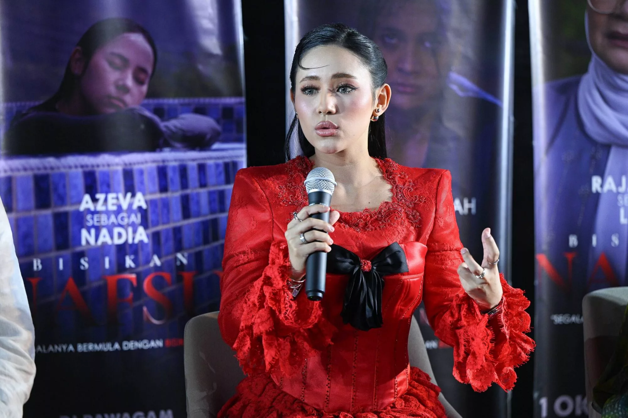 Azeva Natassha Ulas Penampilan Mencolok Mata, Shooting ‘Bisikan Nafsu’ Sejurus Tamat Pengajian Di Australia - “Kini Saya Hanya Boleh Mohon Maaf.”