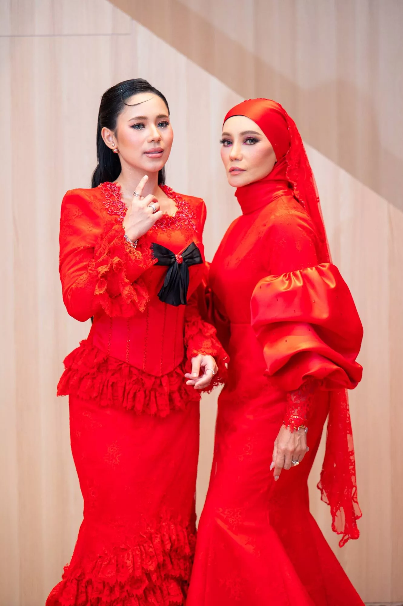 A. Aida Enggan Peduli Dakwaan Azeva Guna ‘Kabel’, Percaya Ada Pakej Lengkap - “Kalau Tak Okay, Kita Tak Teruskan Walaupun Anak Sendiri.”