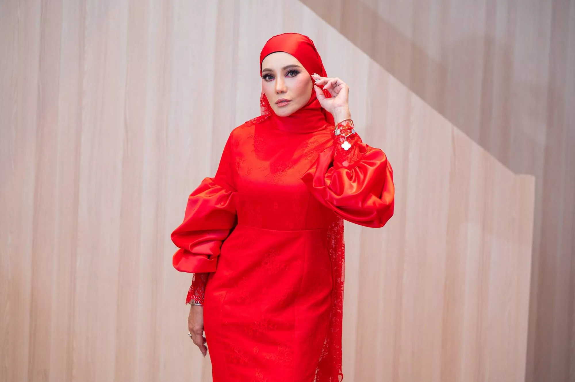 A. Aida Enggan Peduli Dakwaan Azeva Guna ‘Kabel’, Percaya Ada Pakej Lengkap - “Kalau Tak Okay, Kita Tak Teruskan Walaupun Anak Sendiri.”