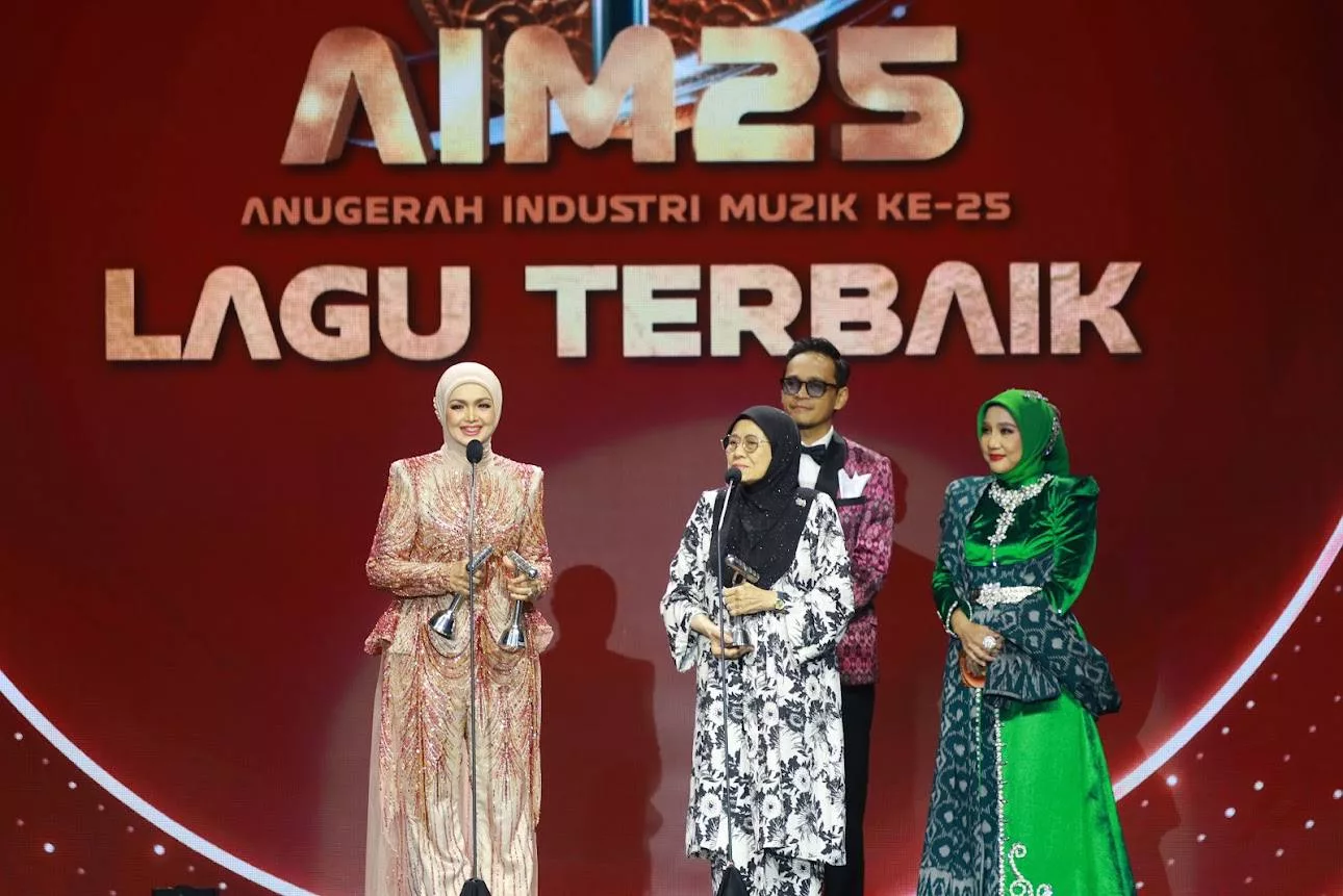 “Untuk Anugerah Lain, Mungkin Saya Tarik Diri…,”- Siti Nurhaliza Mahu Terus Bertanding Di AIM, Mahu Terus Beri Ruang Buat Komposer Muda