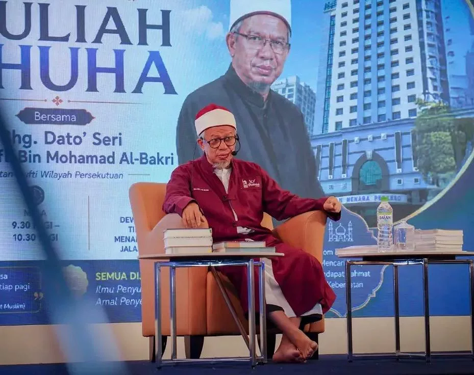 Dr Zulkifli Mohamad Santuni Tun Mahathir & Kongsi Perkembangan Terkini, Tunai Solat Jenazah Ghaib Di Masjid Nabawi Buat Almarhumah Tun Hasmah 3 Dr Zulkifli Mohamad Santuni Tun Mahathir & Kongsi Perkembangan Terkini, Tunai Solat Jenazah Ghaib Di Masjid Nabawi Buat Almarhumah Tun Hasmah