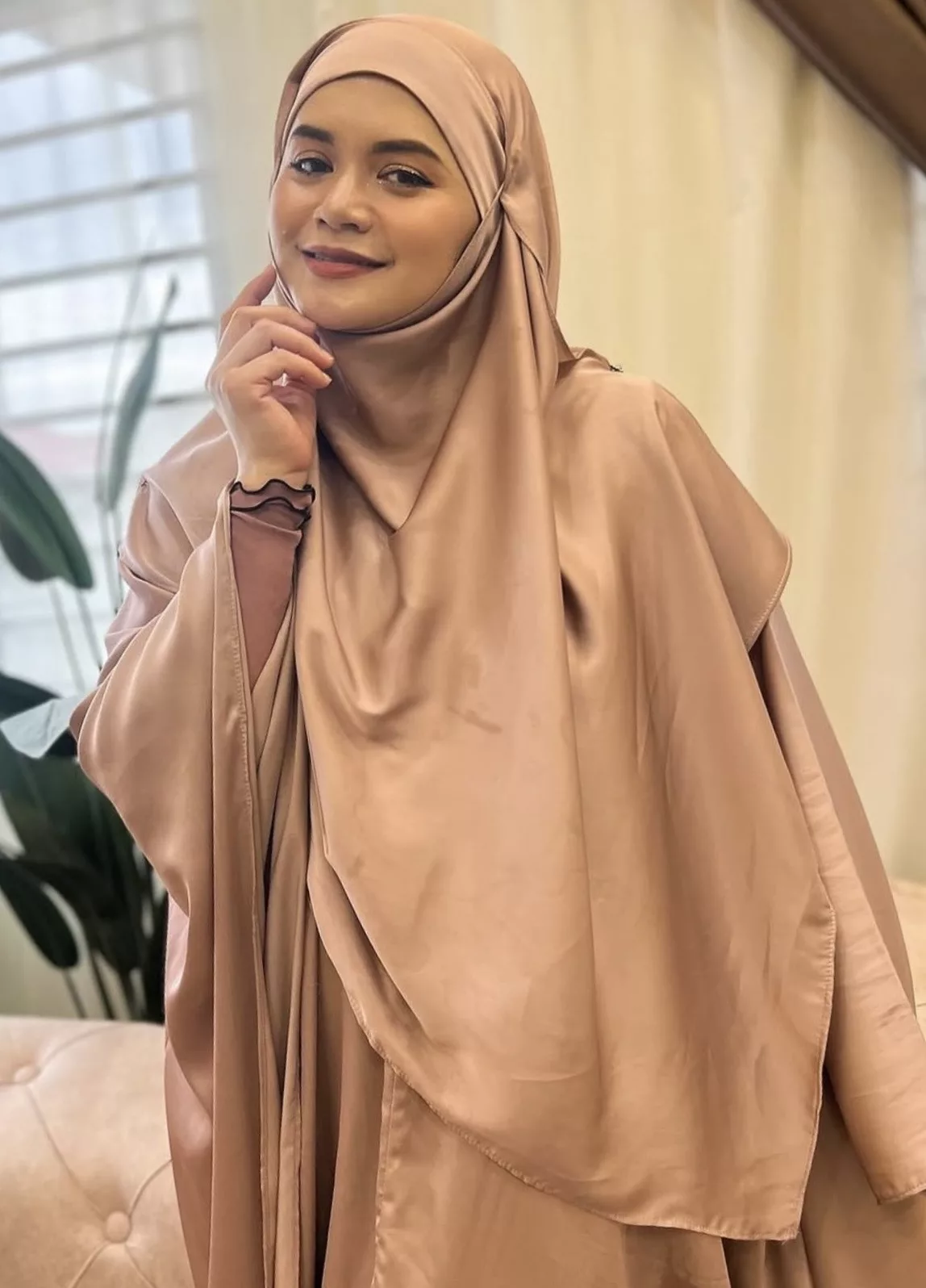 Pesanan Menyentuh Hati Yatt Hamzah Buat Wanita - “Jangan Tunggu Sempurna Untuk Berubah.”