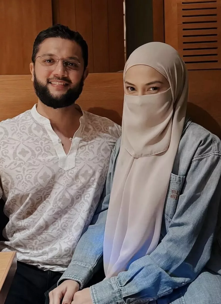 Ikhtiar Miliki Zuriat Ketiga Tak Mudah, Neelofa Sambut Berita Gembira 2 Minggu Selepas Umrah - “Jika Sebelum Januari Belum Hamil, Buat IVF. Kemudian Saya Terfikir…”