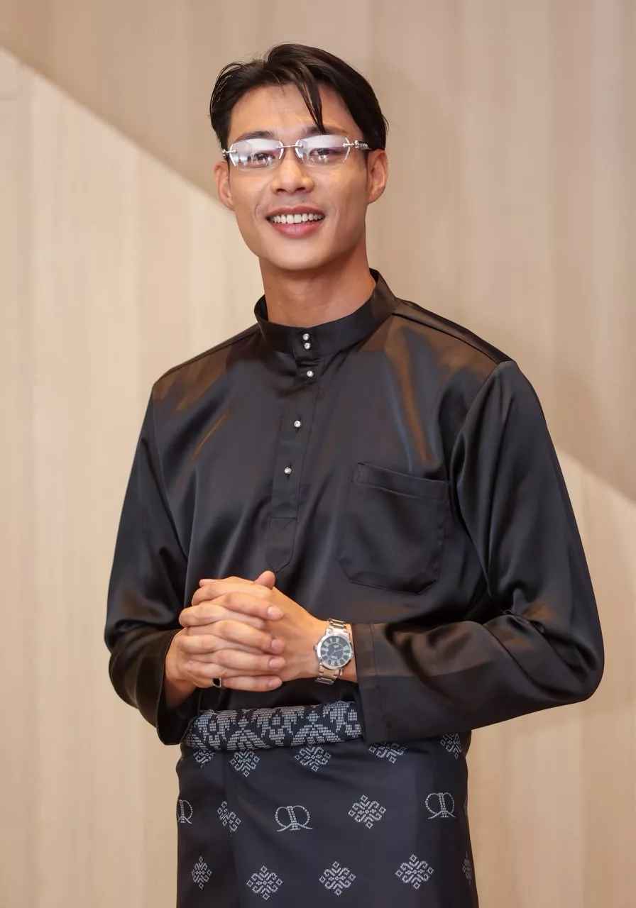Evertts Gomes Pilih Simpan Hal Peribadi & Selesai Sendiri, Ulas Trend Dedah Masalah Di Media Sosial - “Banyak Berkongsi, Lebih Kepada ‘Seeking Attention’ Pula.” 6 Evertts Gomes Pilih Simpan Hal Peribadi & Selesai Sendiri, Ulas Trend Dedah Masalah Di Media Sosial - “Banyak Berkongsi, Lebih Kepada ‘Seeking Attention’ Pula.”