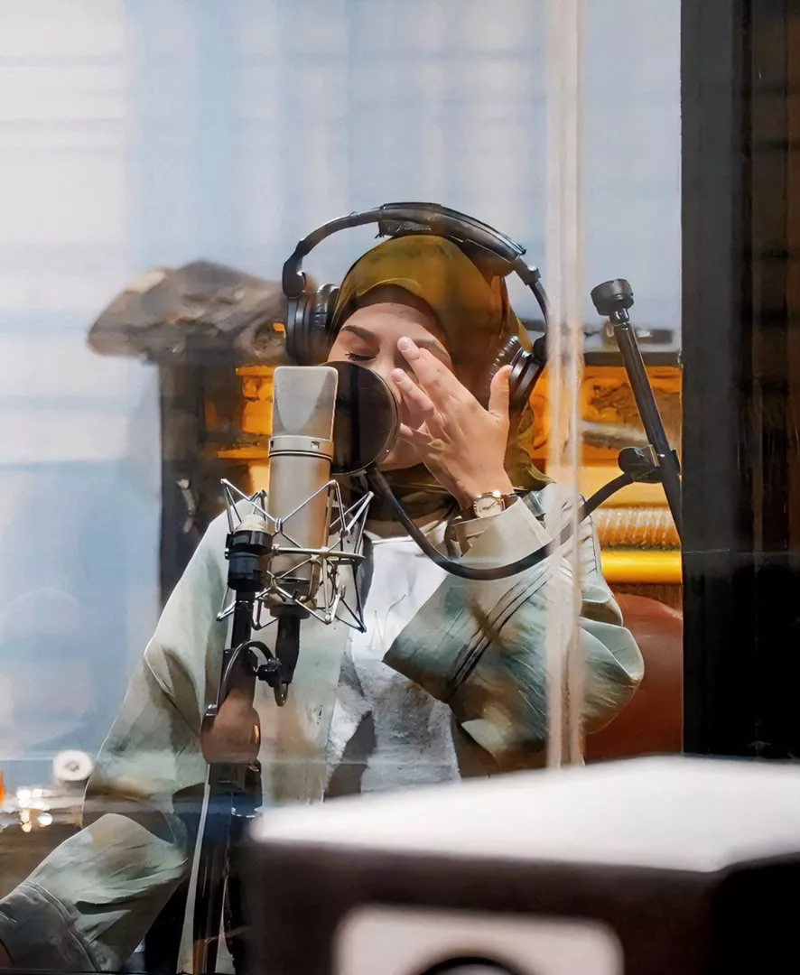 Belum Pun Promosi Besar-Besaran Di Malaysia, Lagu Baharu Mila Jirin Sudah Mula Dimainkan Radio Indonesia… Jelajah Jakarta & Bandung Oktober Ini