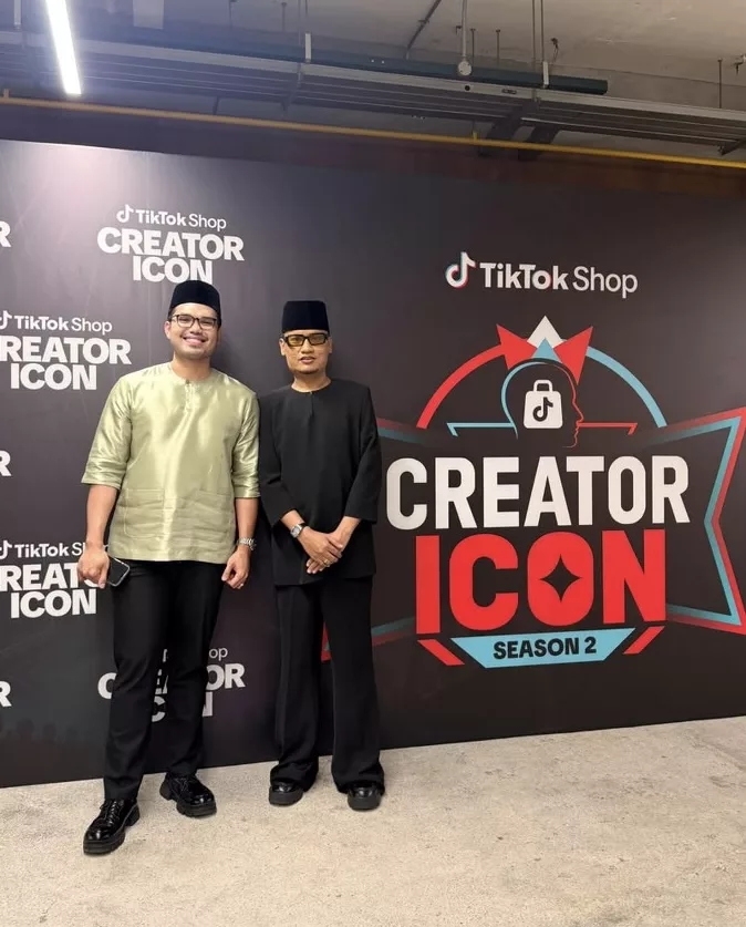 ANAS Cosmetics Kekal Nombor Satu Di TikTok Shop Malaysia & Jualan Hampir 12 Juta Unit, Anas Zahrin Bersyukur - “Bukan Saya Yang Hebat, Tapi Doa Mustajab Mak.”