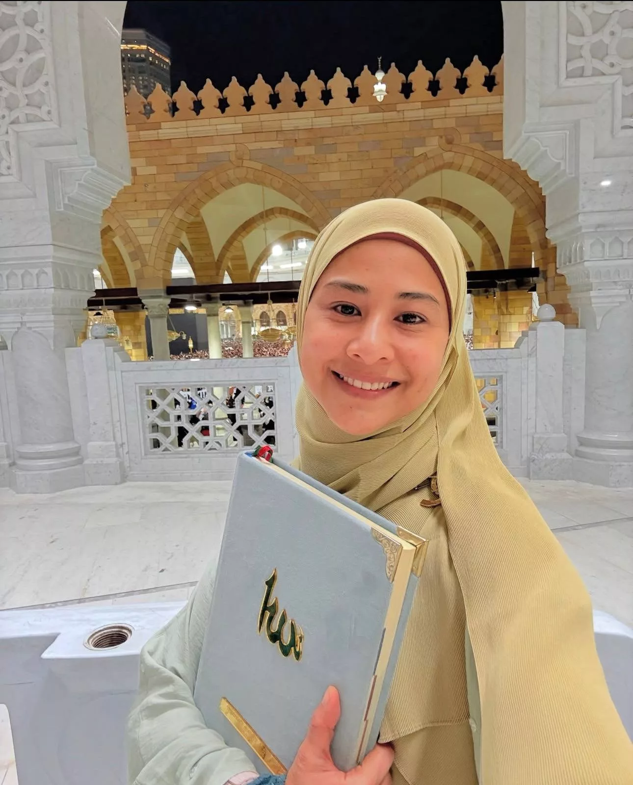 Khatam Quran Jadi Rutin Fouziah Gous, Mahu Seimbang Usaha Dunia & Akhirat - “Saya ‘Pecah Kepala’ Demi Bisnes Namun Apa Pula…”
