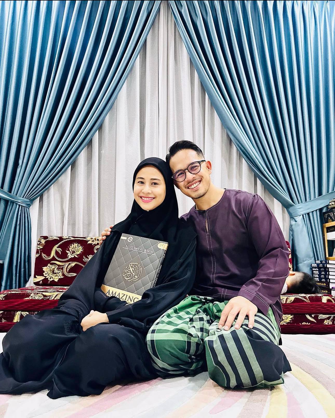 Khatam Quran Jadi Rutin Fouziah Gous, Mahu Seimbang Usaha Dunia & Akhirat - “Saya ‘Pecah Kepala’ Demi Bisnes Namun Apa Pula…” 4 Khatam Quran Jadi Rutin Fouziah Gous, Mahu Seimbang Usaha Dunia & Akhirat - “Saya ‘Pecah Kepala’ Demi Bisnes Namun Apa Pula…”