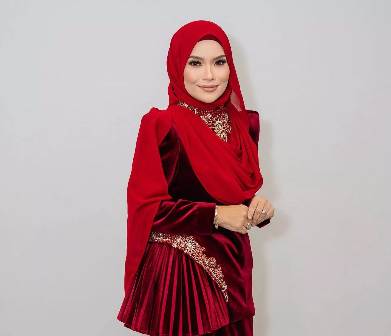 Nora Ariffin Minta Cinta Di Akhir Garisan OG & 2.0 Dihargai - “Usah Bandingkan, Masing-Masing Ada Aura Sendiri.”