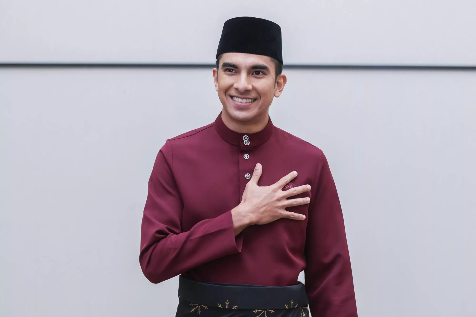 “Sehari Sebelum Nikah, Ada Pembentangan Belanjawan,” – Syed Saddiq Tangguh Bulan Madu, Fokus Persidangan Parlimen & Tak Mahu Culas Tanggungjawab