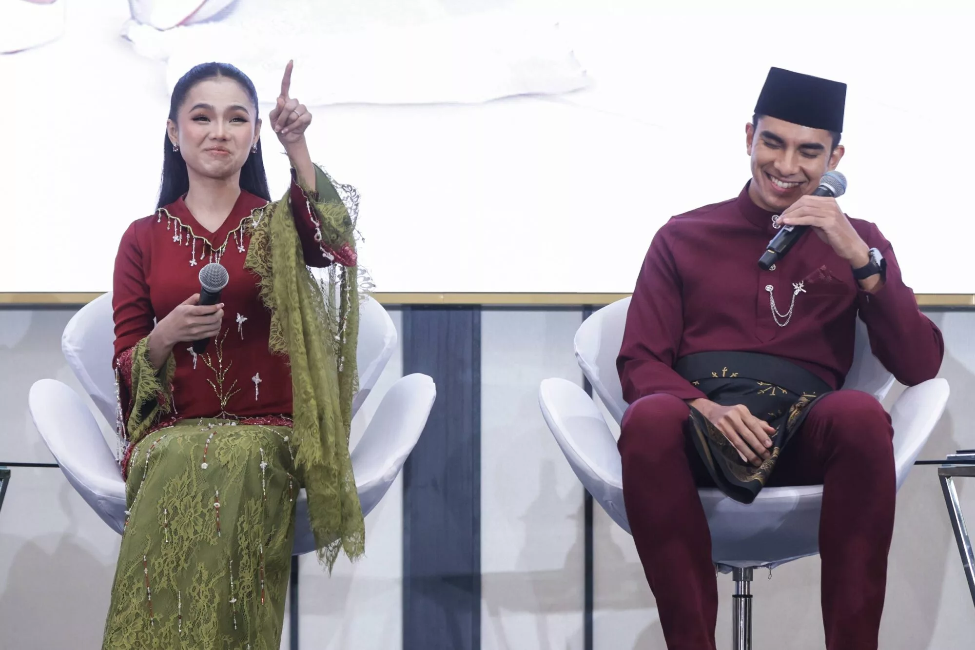 Bukan Sekadar Perjalanan Cinta Yang Romantis, ‘Walimatulurus’ Rakam Kisah Bella Astillah & Syed Saddiq… Rebut Hadiah RM1,000 Menerusi ‘Snap, Share & WIN!