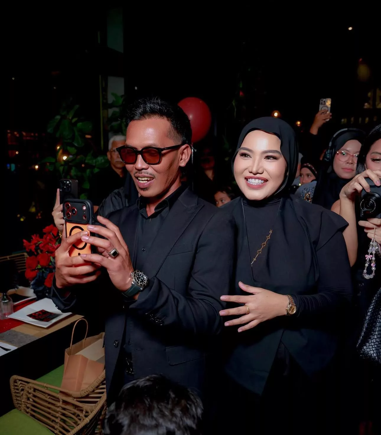 “Jarang Berkata-Kata, Tapi Kini Sudah Tiba Masa,” - Watie Hanifiah 5 “Jarang Berkata-Kata, Tapi Kini Sudah Tiba Masa,” - Watie Hanifiah
