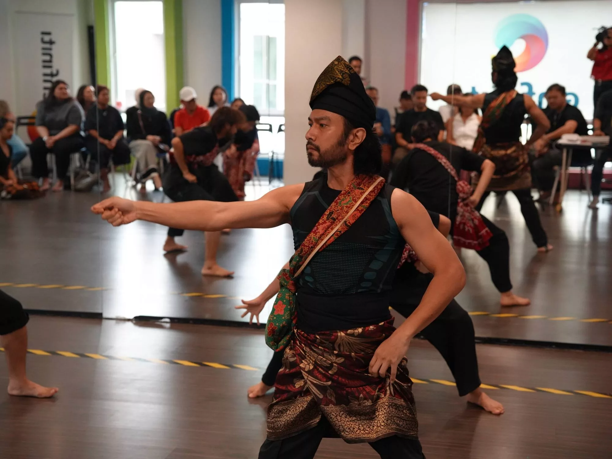 “Kalau Boleh Melekat, Apa Salahnya…,”- Aqasha Tak Mahu ‘Keluar’ Daripada Watak Hang Tuah… Sifat Berani, Cekal & Tabah Jadi Teladan