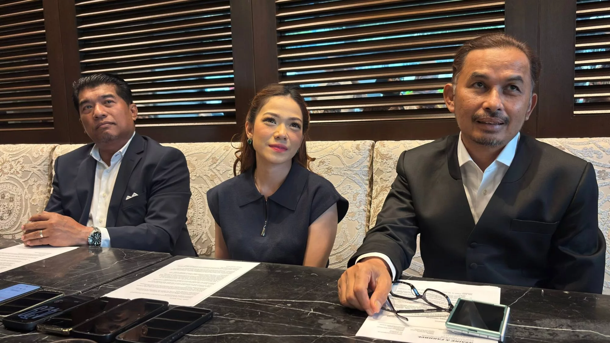 Ruhainies Tuntut Pemfitnah Mohon Maaf, Jika Gagal Berdepan Ganti Rugi RM3 Juta - “Sudah Tiba Masa Untuk Ambil Tindakan Undang-Undang…” 4 Ruhainies Tuntut Pemfitnah Mohon Maaf, Jika Gagal Berdepan Ganti Rugi RM3 Juta - “Sudah Tiba Masa Untuk Ambil Tindakan Undang-Undang…”