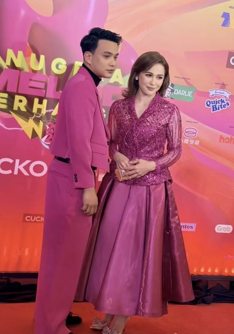 Emma Maembong Kongsi Sebab Tertarik Dengan DJ Kidd, Sifat Bertanggungjawab Jadi Tarikan - “Apa Yang Saya Pandang Adalah Hatinya.” 3 Emma Maembong Kongsi Sebab Tertarik Dengan DJ Kidd, Sifat Bertanggungjawab Jadi Tarikan - “Apa Yang Saya Pandang Adalah Hatinya.”