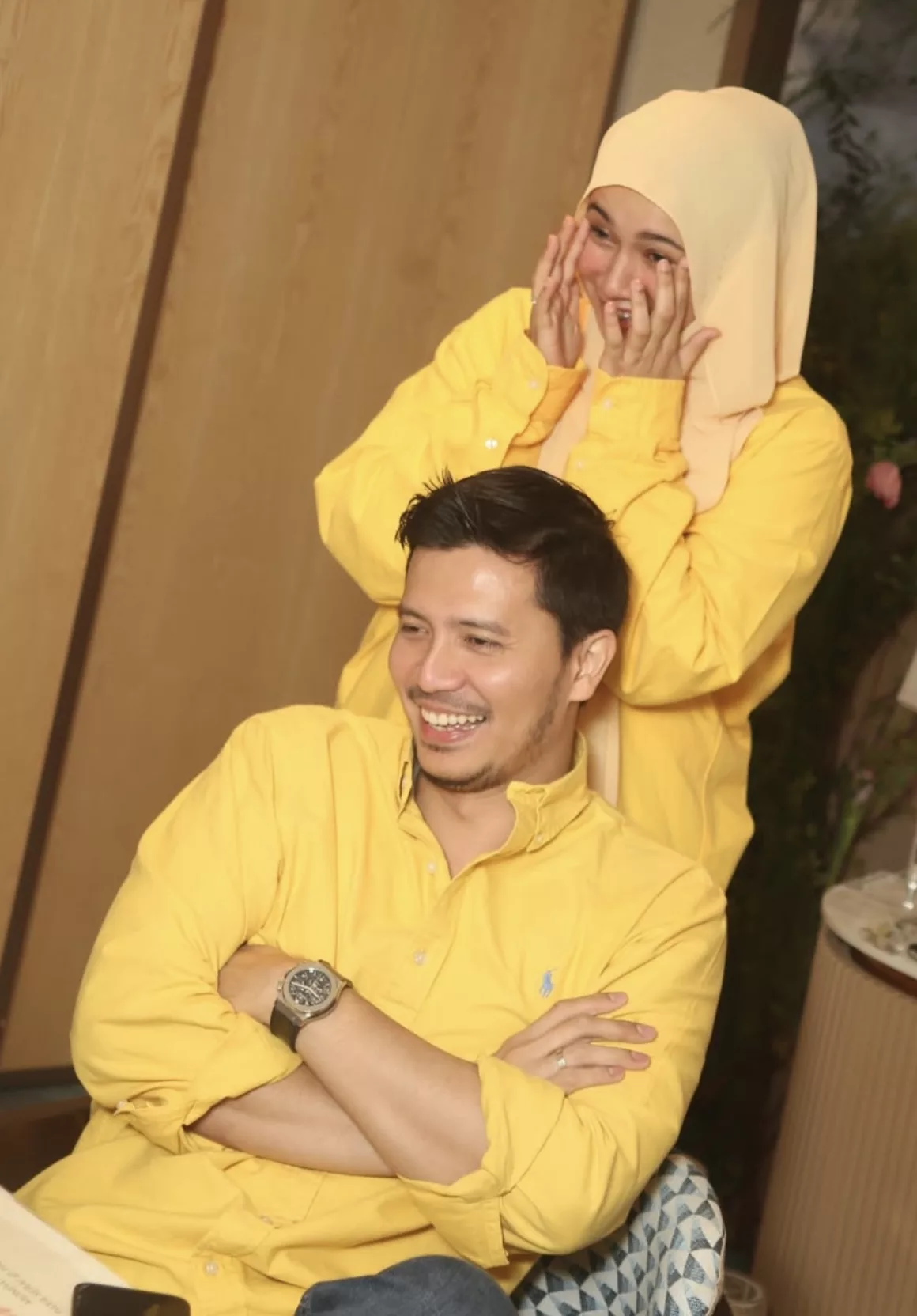 Amira Othman Genap 33 Tahun, Comel & Romantis Pantun Fattah Amin Buat Isteri - “Pen Merah Pen Biru, Hidup I Best Bila Ada You.”