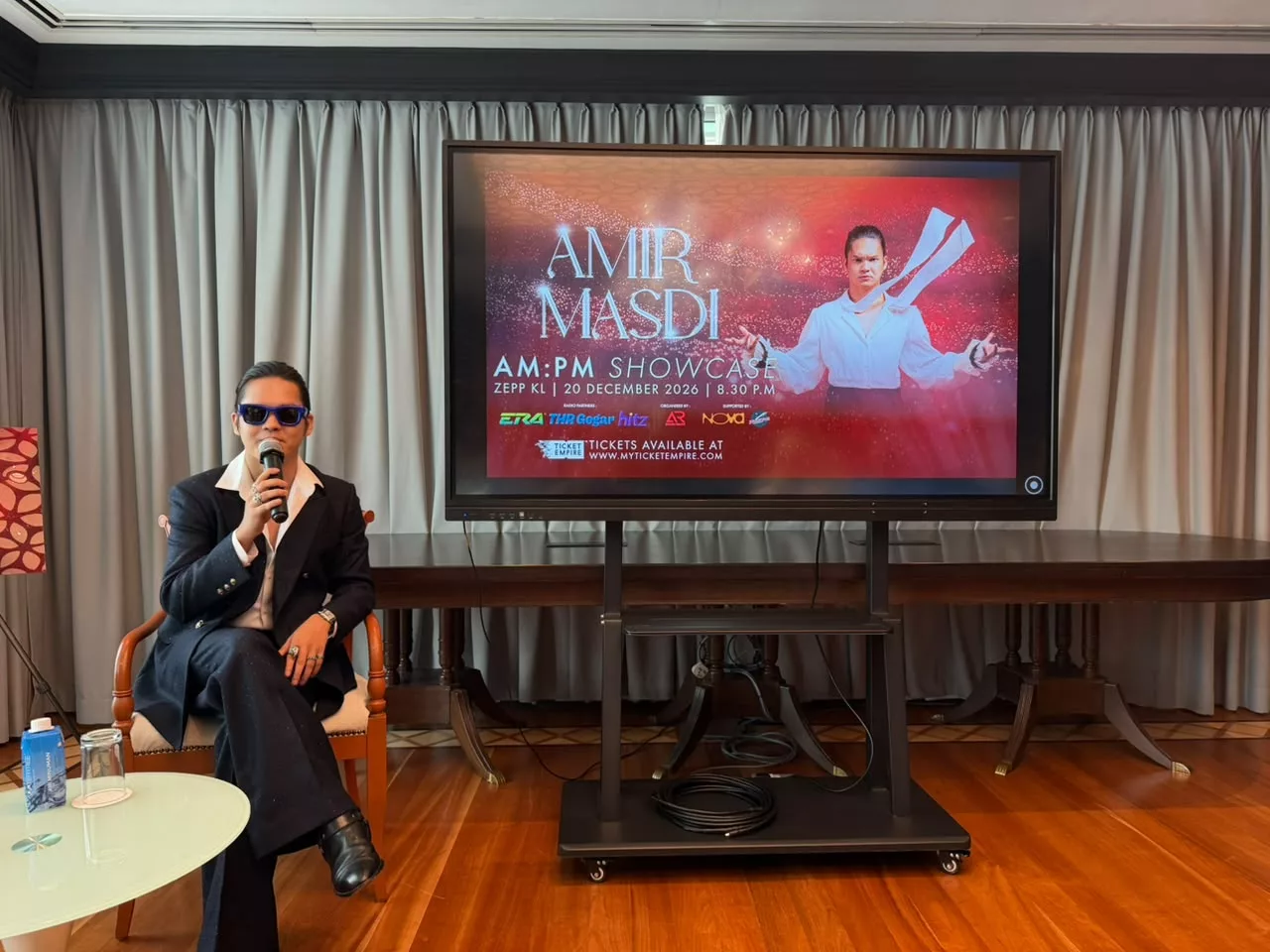 Amir Masdi Bakal Gegarkan Zepp KL, ‘Showcase’ Serendah RM104 - “Saya Mahu Semua Yang Hadir Pulang Dengan Kenangan Yang Sukar Dilupakan.” 4 Amir Masdi Bakal Gegarkan Zepp KL, ‘Showcase’ Serendah RM104 - “Saya Mahu Semua Yang Hadir Pulang Dengan Kenangan Yang Sukar Dilupakan.”