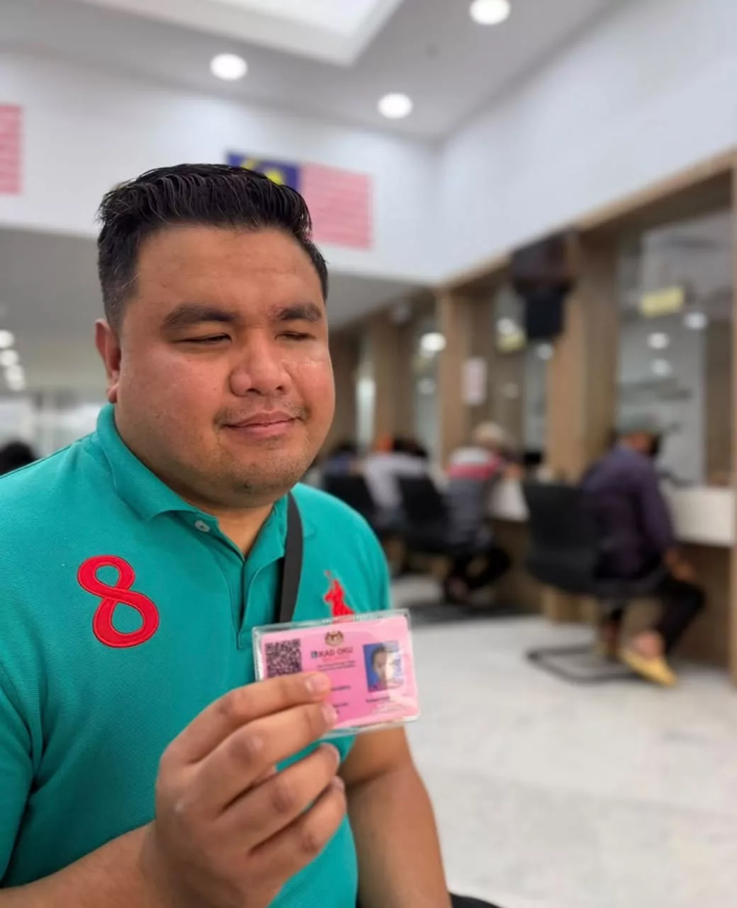 Azmi Saat Seru Ibu Bapa Tak Ragu Daftar Anak Kad OKU - “Jangan Kerana Takut Dengan Pandangan Masyarakat, Kita Sendiri Tutup Pintu Peluang Anak.”