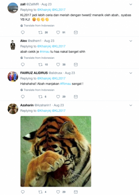 Aksi Maskot Rimau Menghiburkan Netizen - Media Hiburan