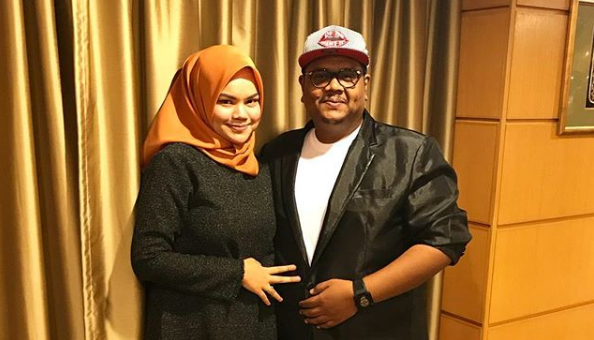 'Terima Kasih Sayang Kerana Banyak Bersabar Dengan Karenah 