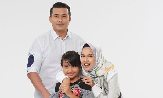 Datuk Aaron Aziz Kongsi Pengalaman 'First Time' Naik LRT 