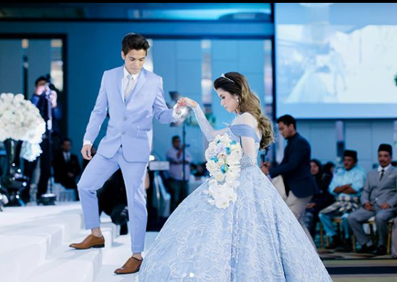 [GAMBAR] "Saya Akan Sayang Awak Selamanya,"- Ucapan Sweet 